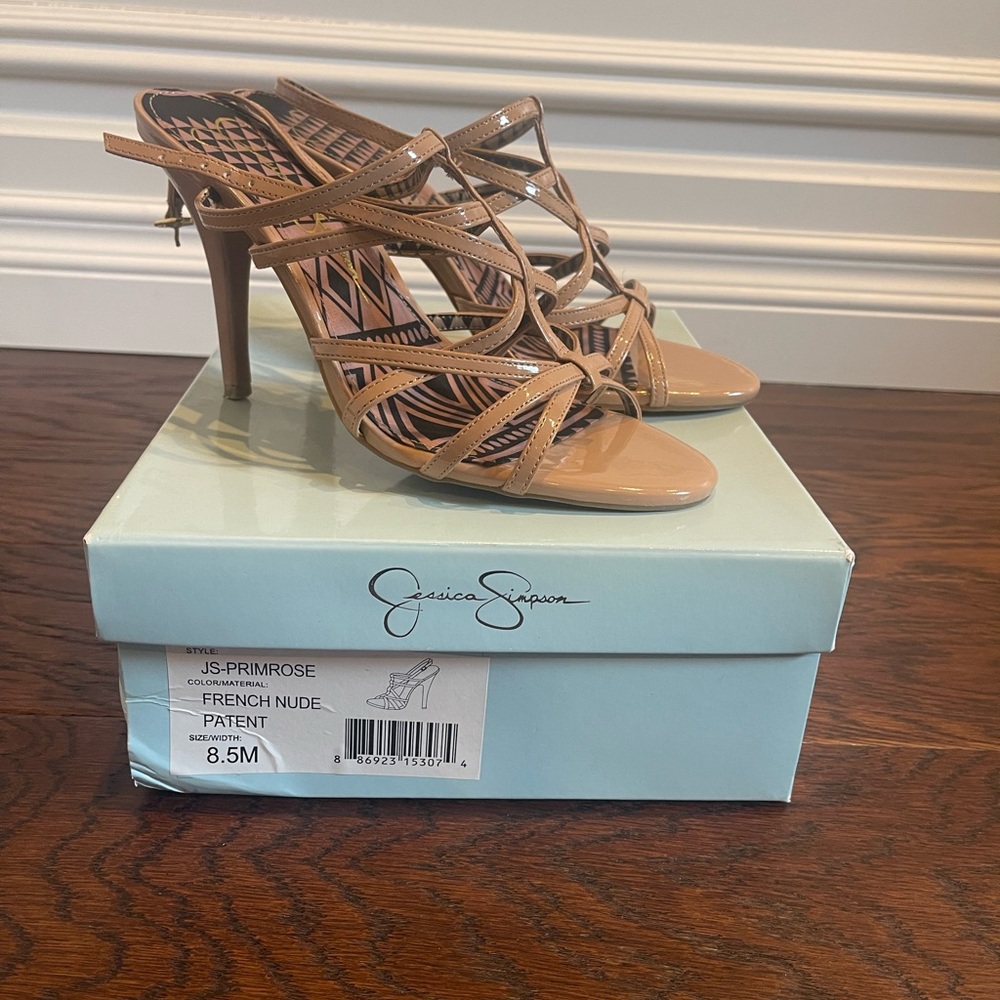 Womens Jessica Simpson heels 8.5